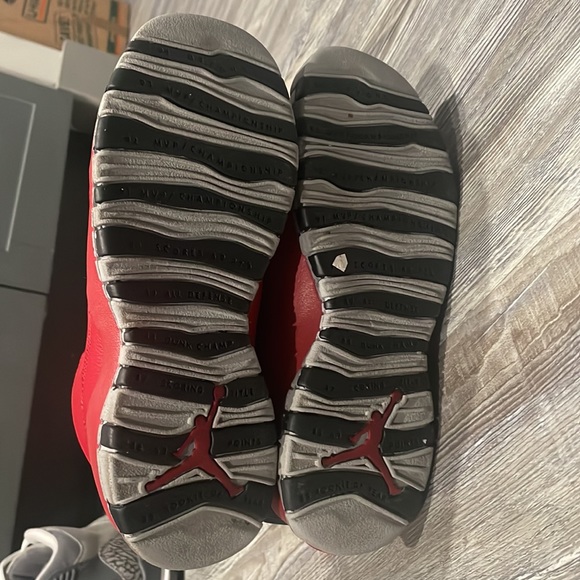 Jordan 10 Retro - Bulls Over (Valentine’s Day drop 2014) - Picture 5 of 6